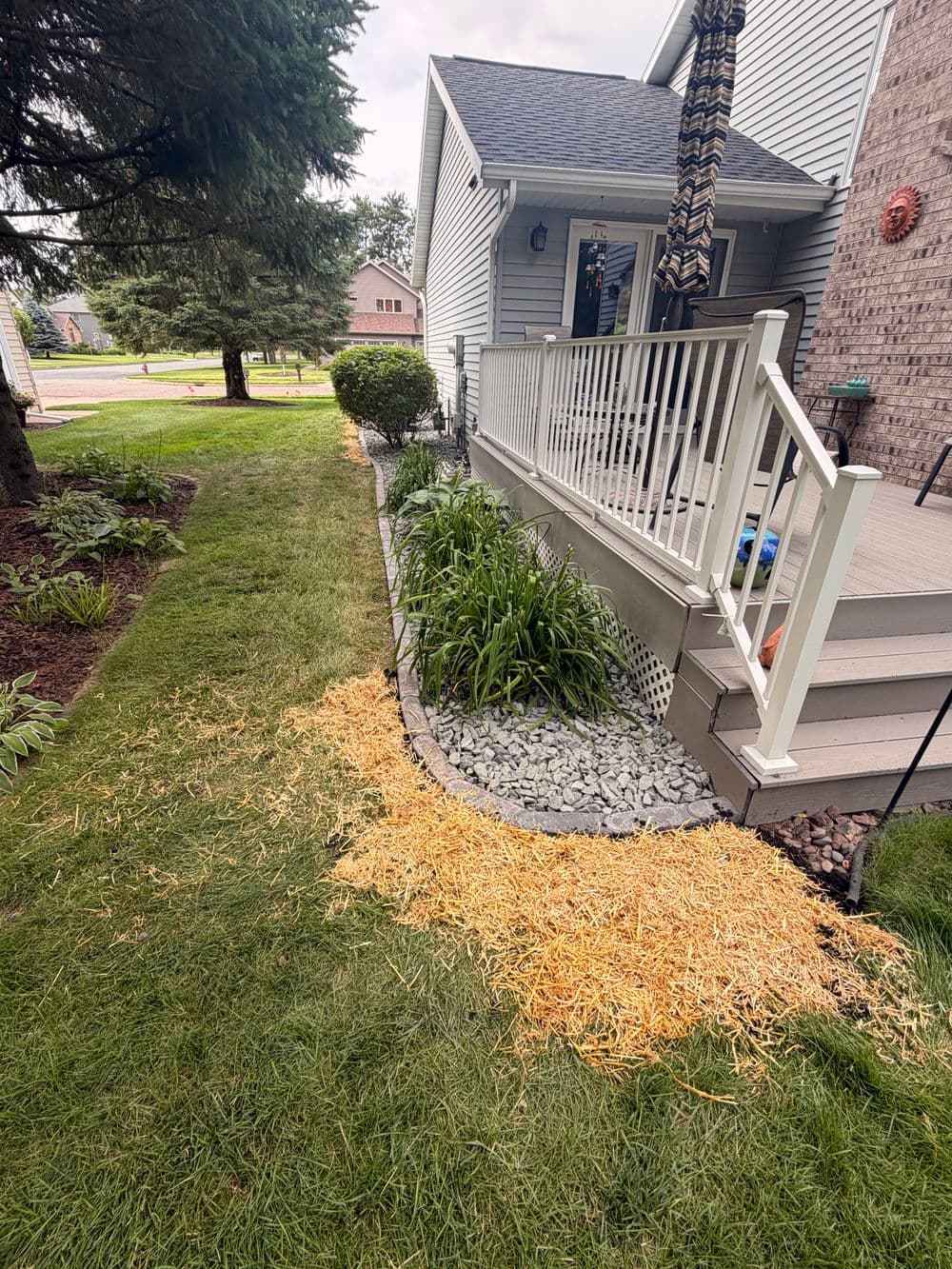 Gallery photos for Garden Bed Repair with Blue Granite Stone and Concrete Edgers: Image #1