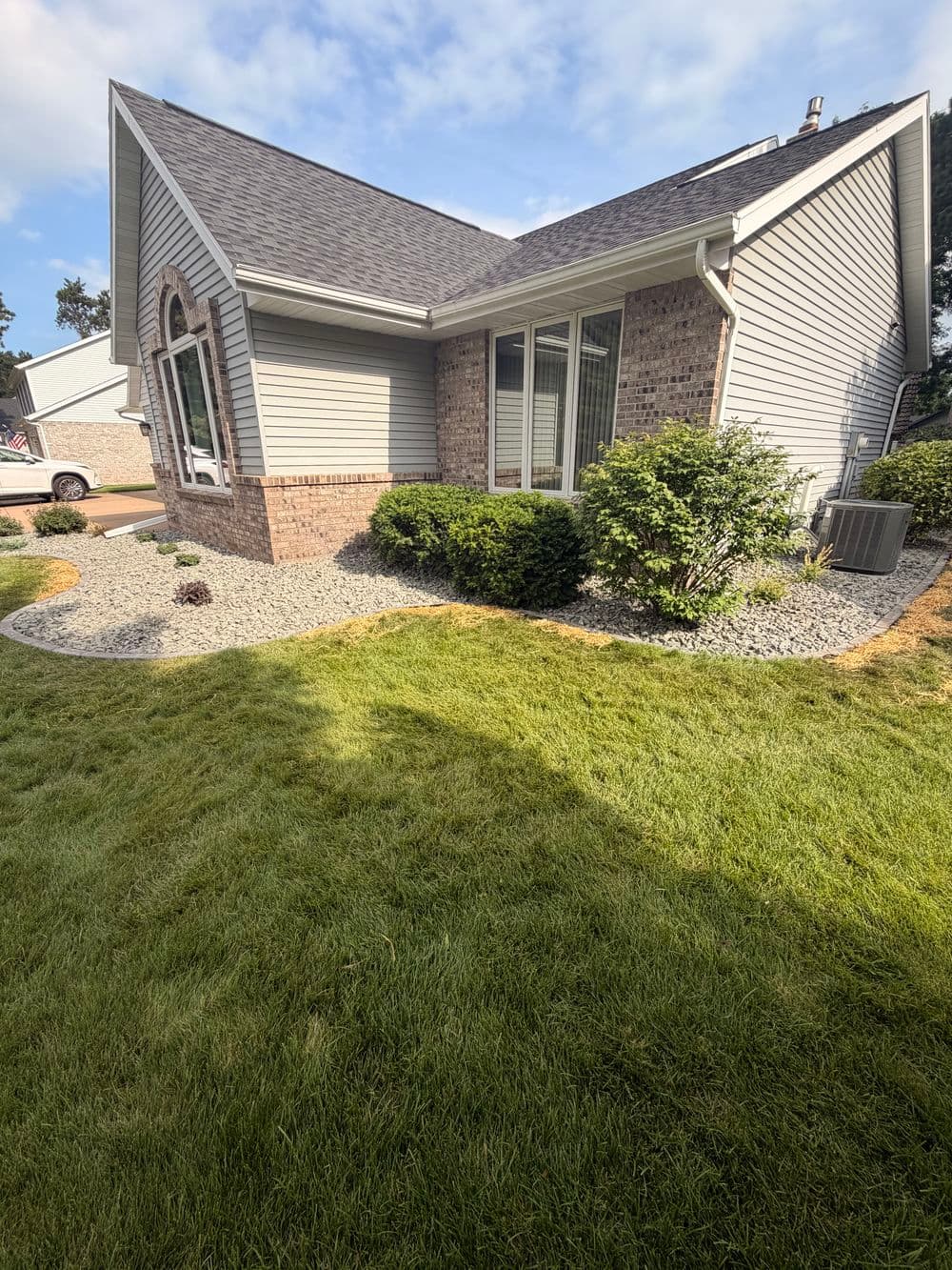 Gallery photos for Garden Bed Repair with Blue Granite Stone and Concrete Edgers: Image #3