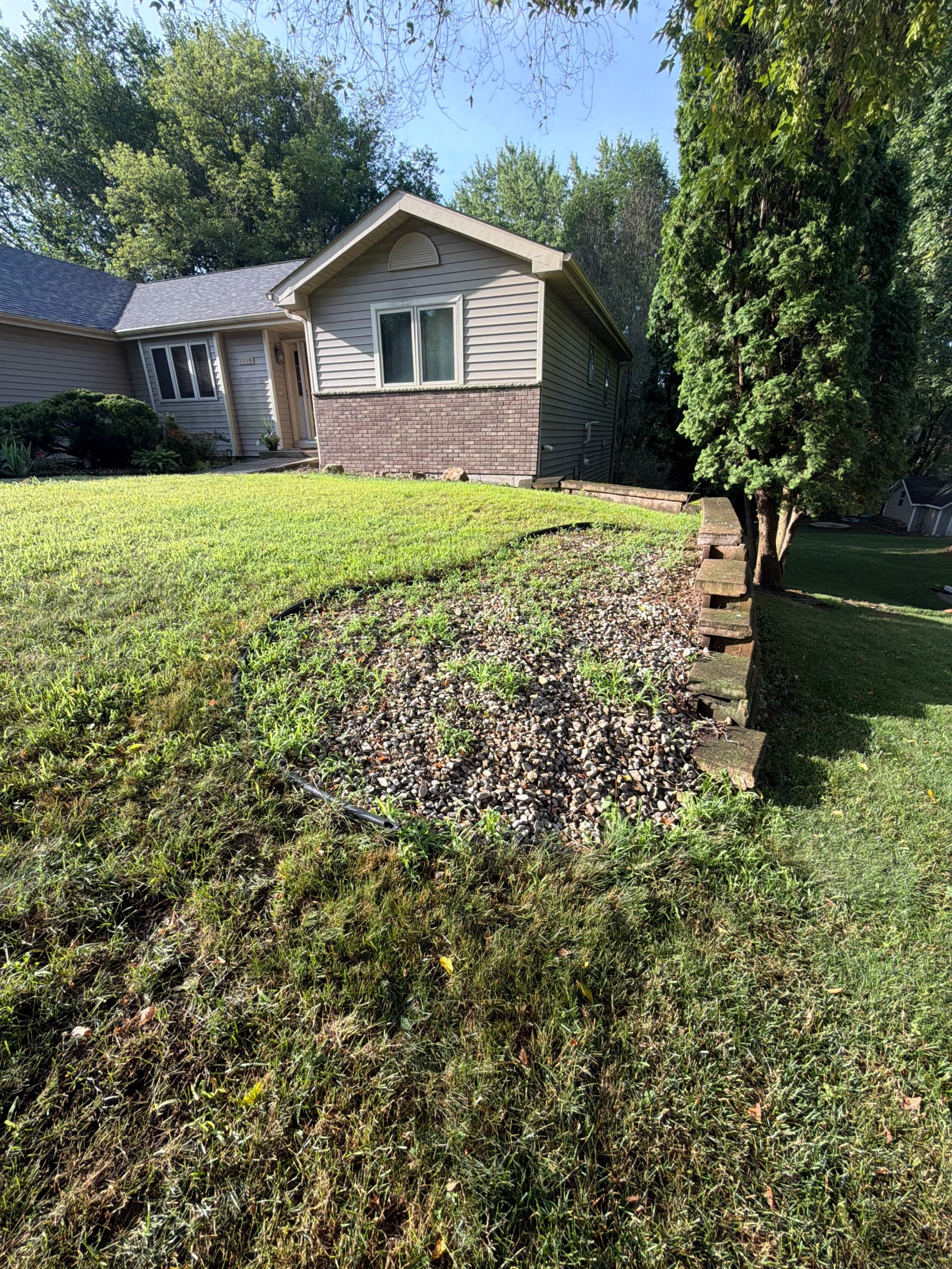 Gallery photos for 40-Foot Retaining Wall Replacement in Eau Claire: Image #3